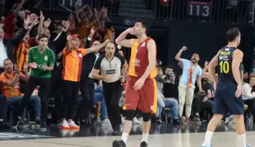 Yiğit Arslan bir ay parkelerden uzak kalacak