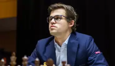 Magnus Carlsen satranç tarihine geçti