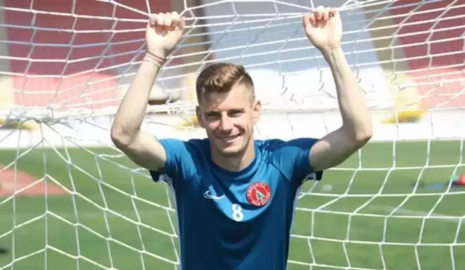 Ümraniyespor'da Valentin Lazar'ın sözleşmesi feshedildi