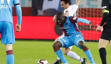 Badou Ndiaye'den ülkesine yardım