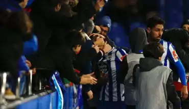 Emre Çolak önce attı; sonra kızardı!