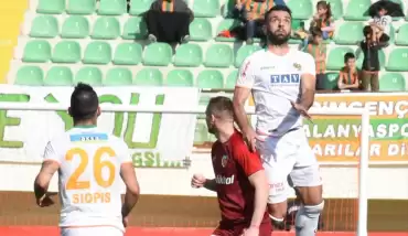 Alanyasporlu oyunculardan galibiyet açıklaması!