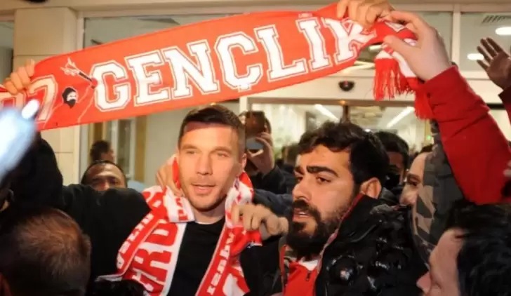 Lukas Podolski, Antalya'ya geldi!