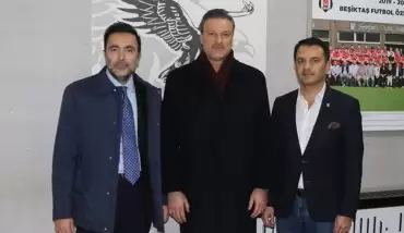 Alpay'dan Beşiktaş'a ziyaret