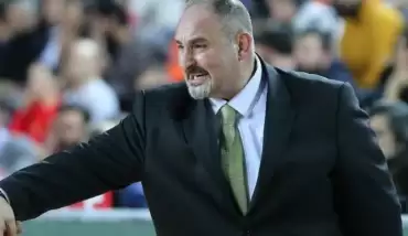 Selçuk Ernak: "Oyuncularımı tebrik ediyorum"