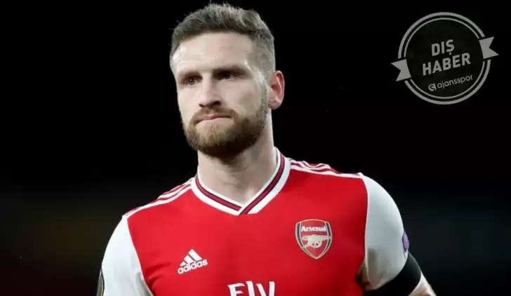 Arsenal Mustafi için kararını verdi