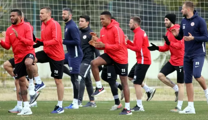 Antalyaspor’da İH Konyaspor Hazırlıkları