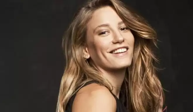Serenay Sarıkaya kimdir? Serenay Sarıkaya kaç yaşında, nereli?