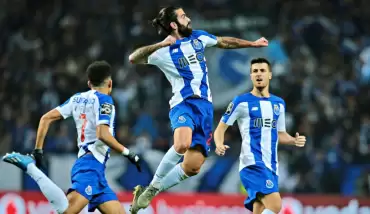 Porto Benfica'nın süper serisini bitirdi