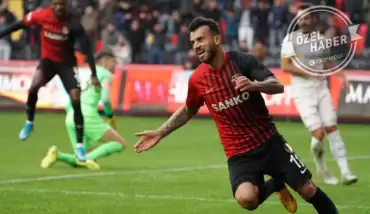 Güray Vural, iddiaları yalanladı! "Pozisyon penaltı değil"