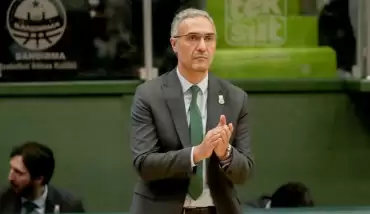 Hakan Demir en iyi antrenör olmaya aday