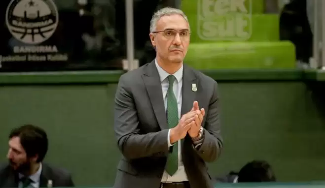 Hakan Demir en iyi antrenör olmaya aday