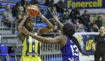 Fenerbahçe seriyi 7'ye çıkardı