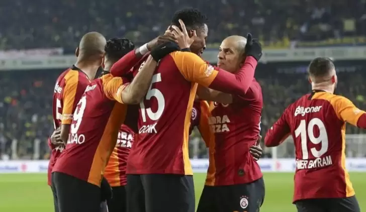 Galatasaray açık ara zirvede