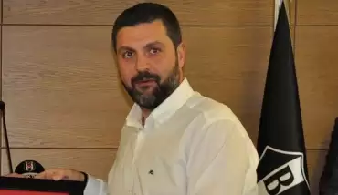 Şafak Mahmutyazıcıoğlu kimdir?