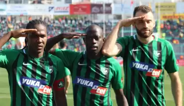 "İdlib'e askerlerimizin yanına gitmek istiyorum"