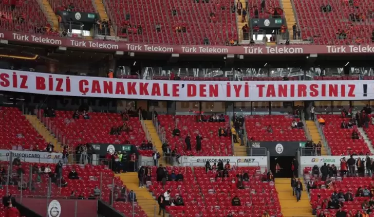 Türk Telekom Stadı Türk bayraklarıyla donatıldı