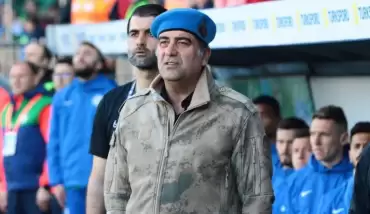 Rizespor seremoniye kamuflajla çıktı