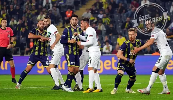 Fenerbahçe bu 1 puana böyle sevinir mi?