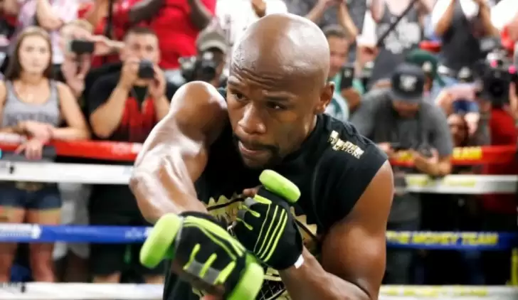 Floyd Mayweather ile Youtuber Logan Paul dövüşecek