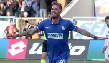 Ömer Şişmanoğlu ve Mücahit Albayrak'ın sözleşmeleri uzatıldı