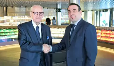 Şenes Erzik kişisel koleksiyonunu bağışladı