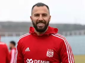 Yasin Öztekin: “Seyircisiz maçlar çok farklı oluyor”