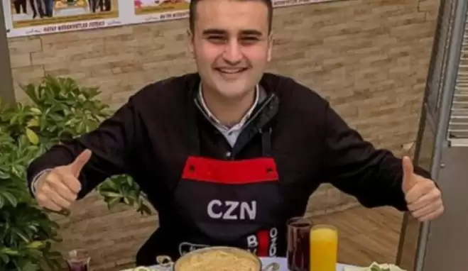 Czn Burak kimdir? Czn Burak kaç yaşında! Czn Burak biyografi