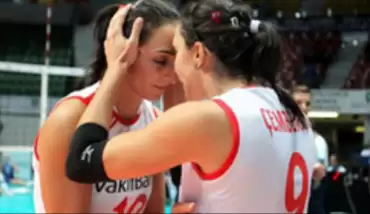 Gözde ve Özge Kırdar kardeşlerden yardım eli