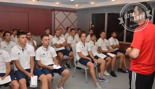 "Sporculara terapi lazım"