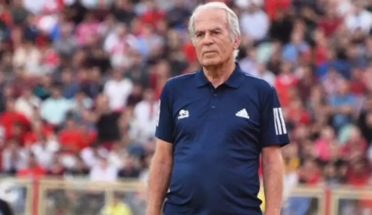 Mustafa Denizli: "Ahmakça olan karara uyduk"