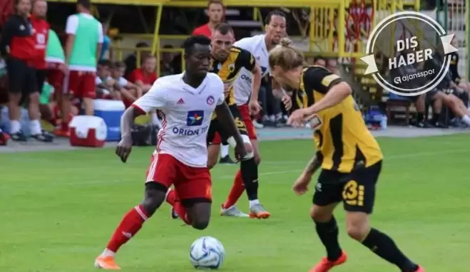 Galatasaray iki genç yıldızın peşinde!