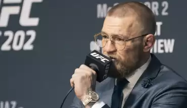 Conor McGregor’dan milyonluk maske bağışı!