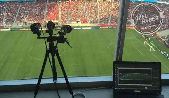 Yayıncı kuruluş kendilerine baskı mı yaptı? Canlı yayında açıkladı...