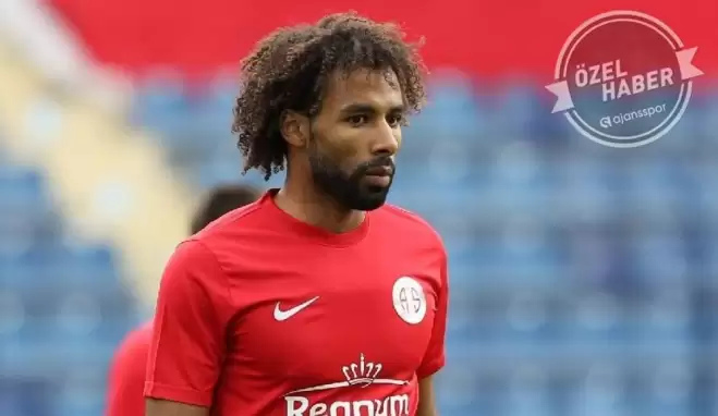 Antalyaspor açıkladı: "Sangare için birçok takımdan teklif aldık"