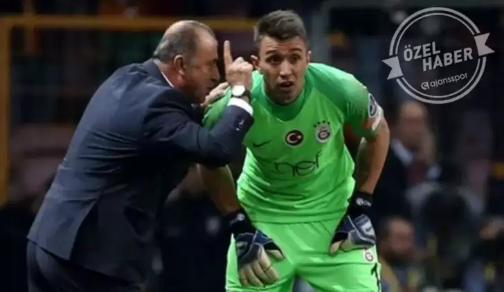 Terim'in sağ kolu Muslera!