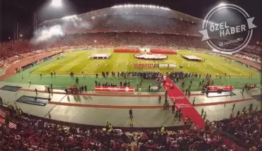 Şampiyonlar Ligi finalinin yeri mi değişiyor? Şenes Erzik'ten açıklamalar!