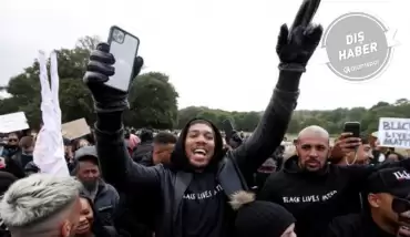 Irkçılığa, koltuk değnekleri üstünde yumruk!