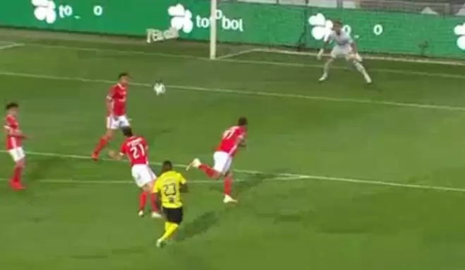 Benfica beraberliğe abone