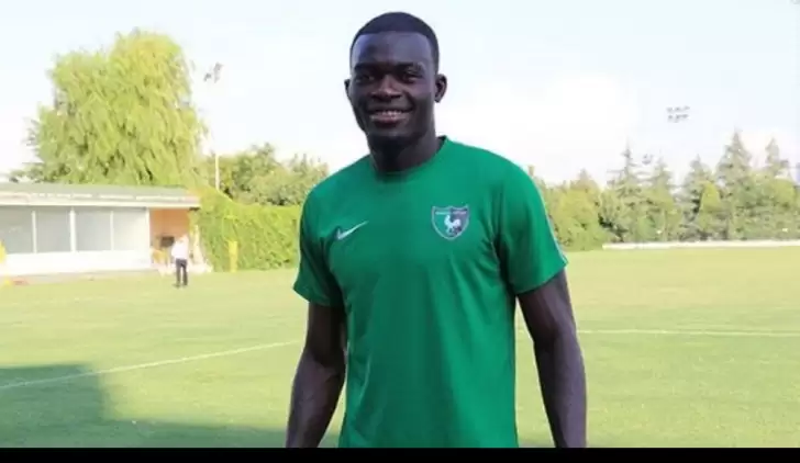 Isaac Sackey Antalyaspor camiasından özür diledi