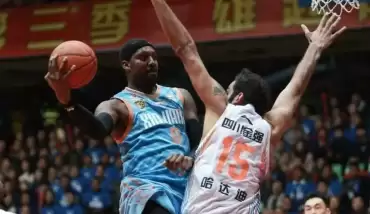 Çin'de basketbol karşılaşmaları yeniden başladı