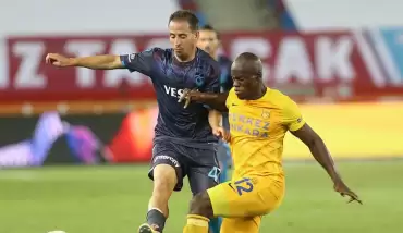 Pereira: "Trabzonspor'un başarıları birilerini rahatsız ediyor"