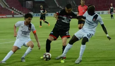 Karagümrük Balıkesir'de farklı kazandı!