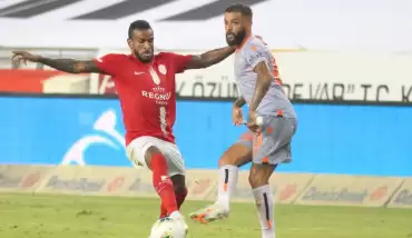 Antalyaspor'dan Selahattin Kınalı'nın açıklamasına tepki!