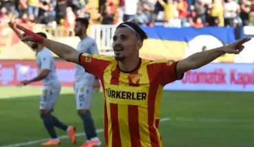 Göztepe, Serdar Gürler'e veda etti