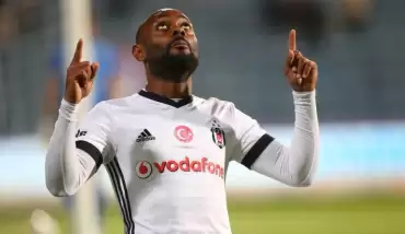 Vagner Love, Kazakistan ekibi Kairat'a imzayı attı