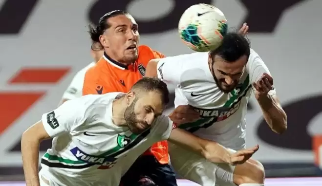 Mustafa Yumlu: "VAR hakemleri ne gördü merak ediyorum"