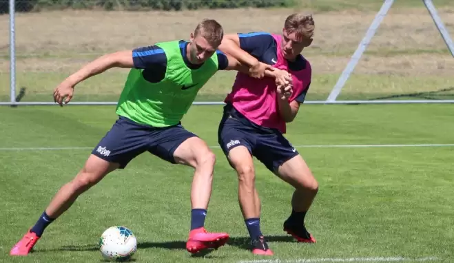 İsviçre ekibi Zürih'te futbolcular karantinaya alındı