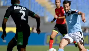 Lazio şampiyonluk şansını mucizelere bıraktı!