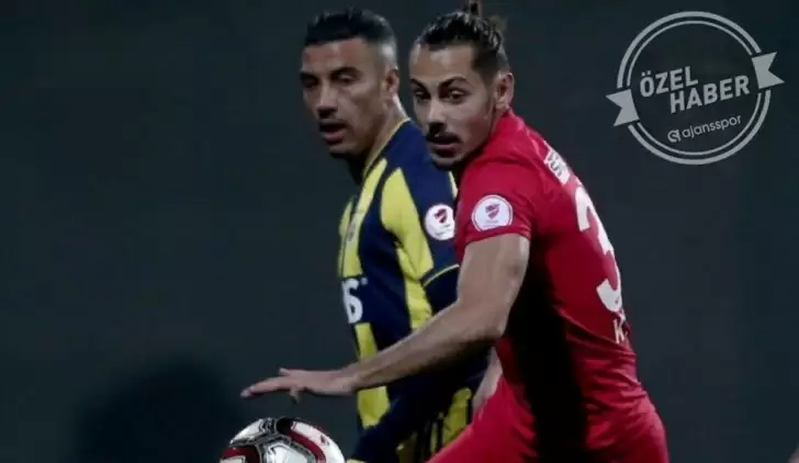 Yasir Subaşı, Fenerbahçe'ye geri dönüyor!